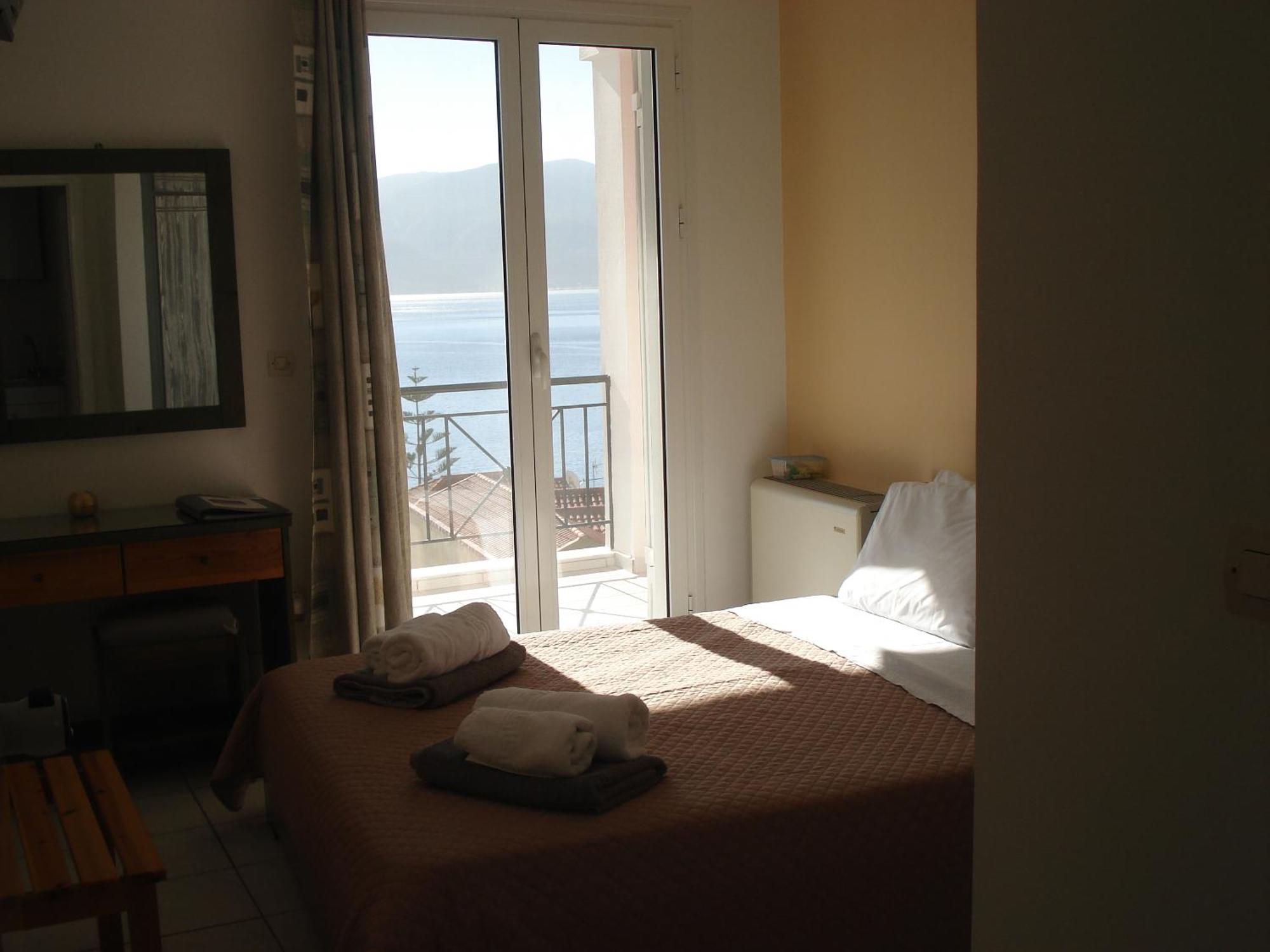 Mema'S Apartment Agia Efimia Номер фото