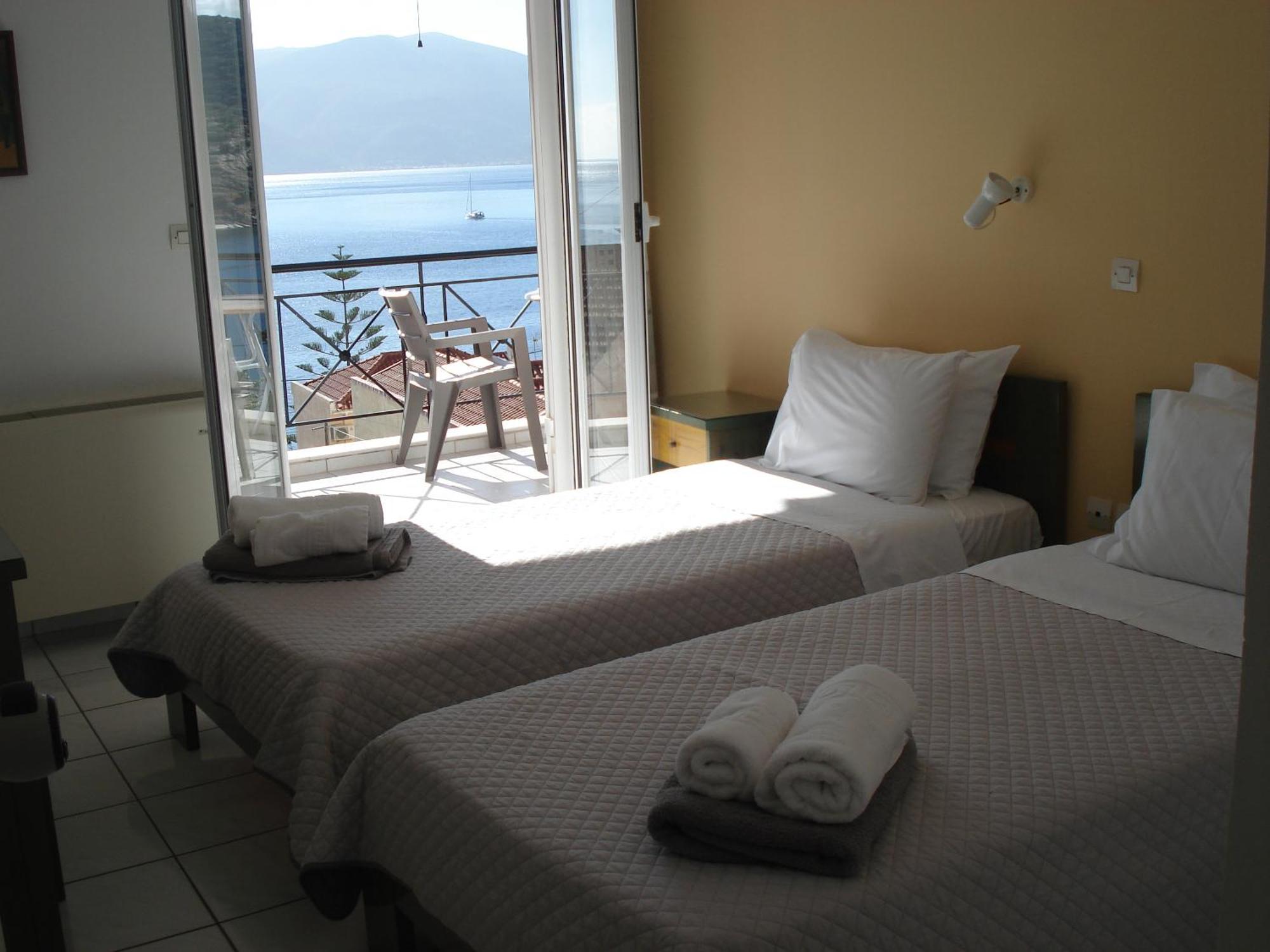 Mema'S Apartment Agia Efimia Номер фото
