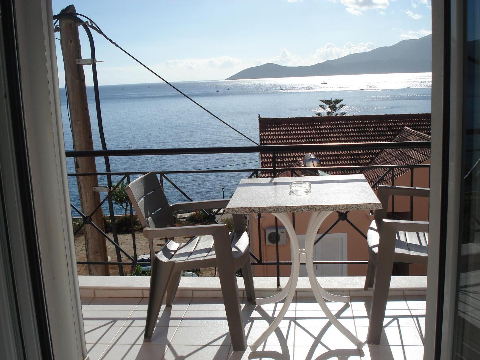 Mema'S Apartment Agia Efimia Номер фото