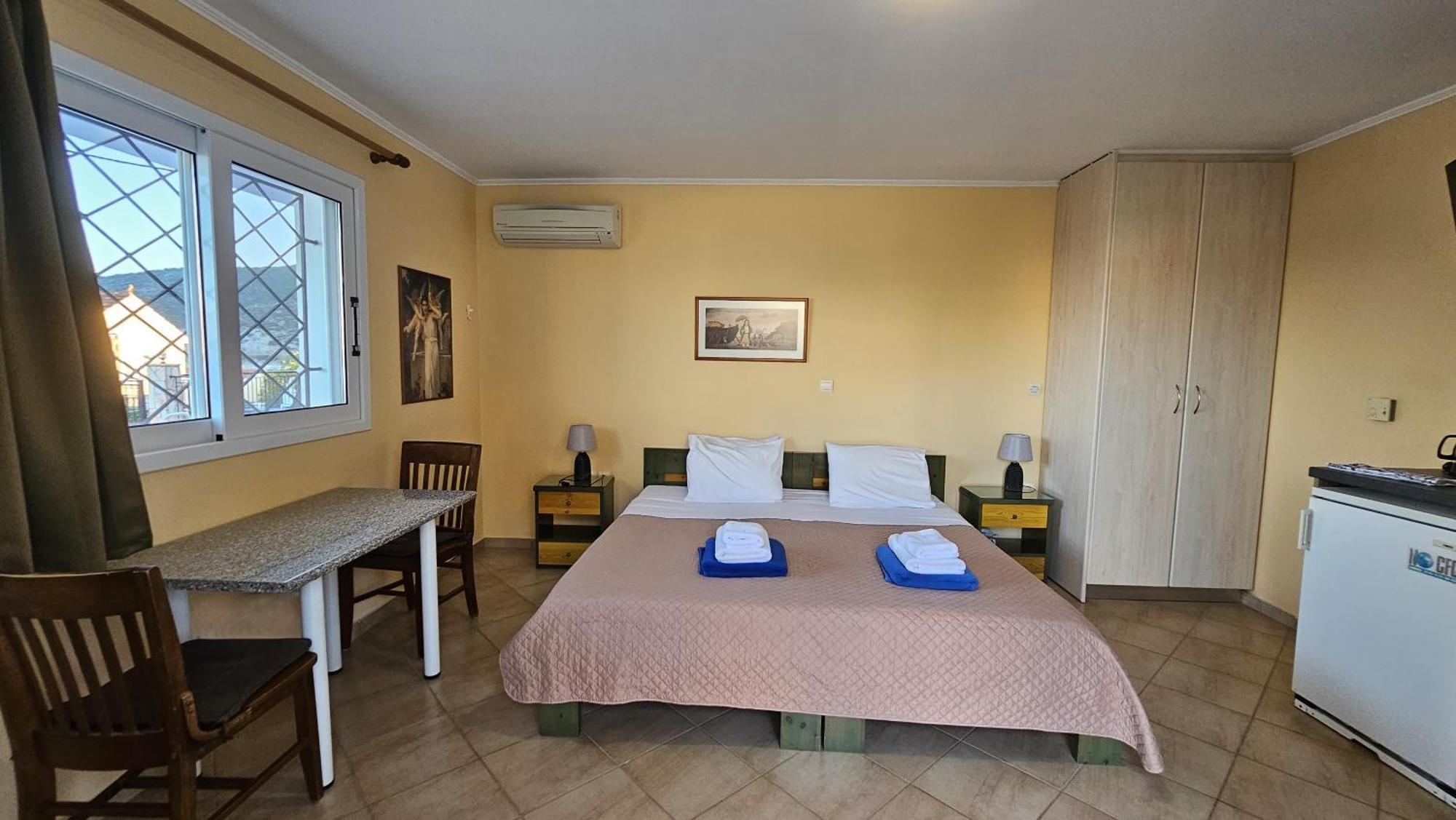 Mema'S Apartment Agia Efimia Номер фото