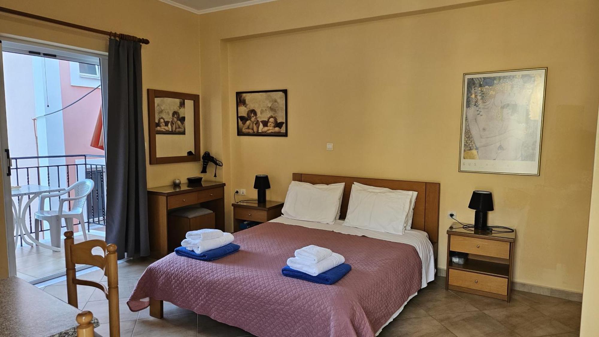 Mema'S Apartment Agia Efimia Номер фото