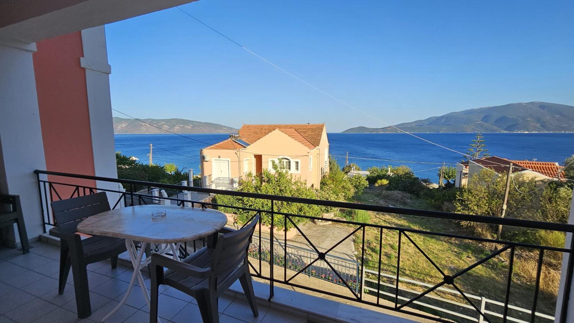 Mema'S Apartment Agia Efimia Номер фото